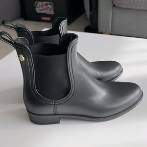 ❌ Sold ❌  Lemon Jelly Waterproof Chelsea Boots